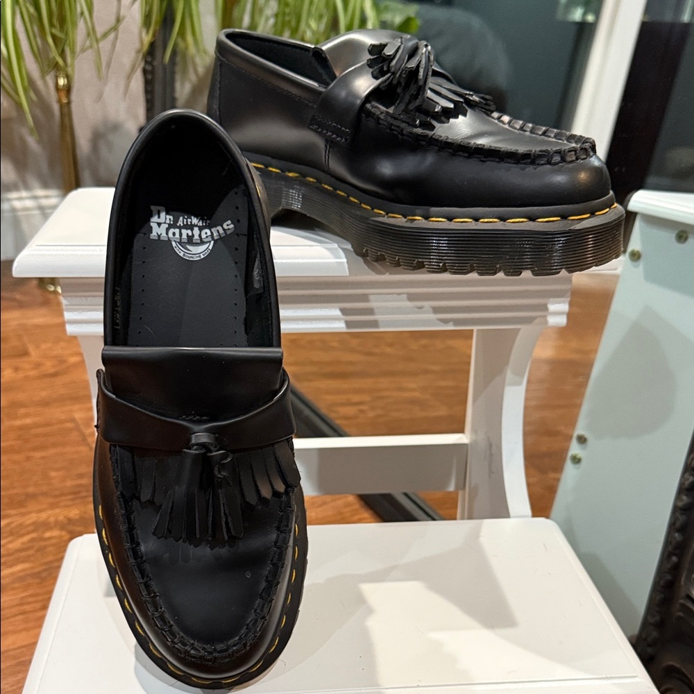 Dr. Martens Black Leather platform Loafers